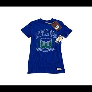 NEW Women's Small Hartford whalers hockey T shirt